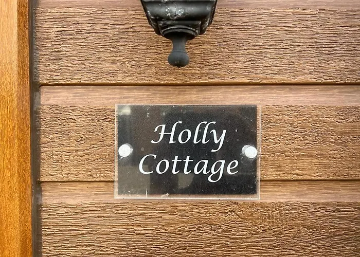 Holly With Hot Tub * York